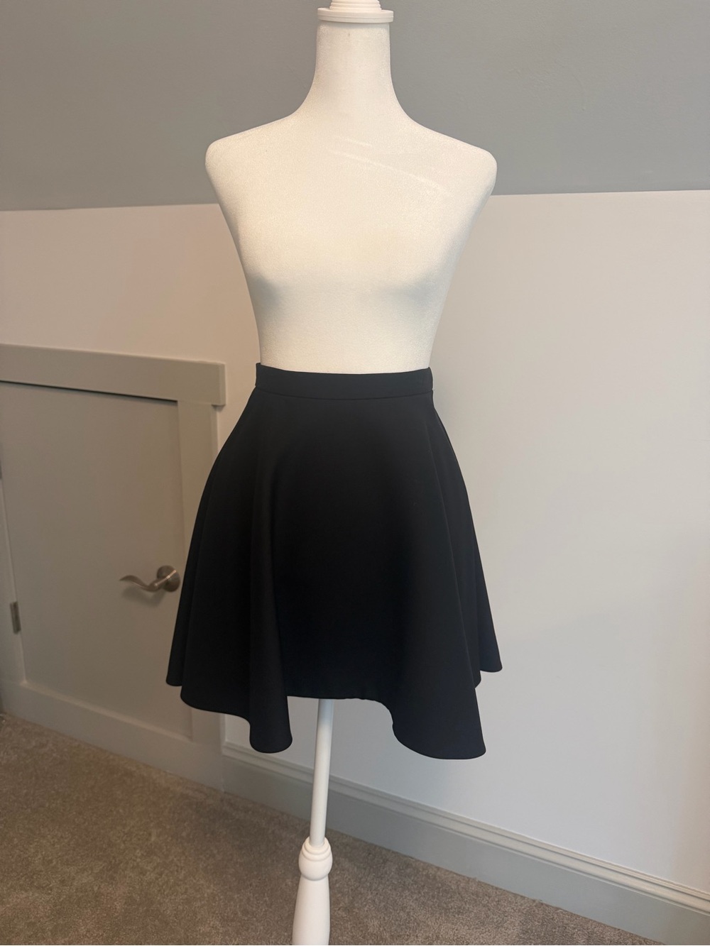 Valentino Black Virgin Wool Silk Blend Flared Skater Mini Skirt Size IT 36 FR 34